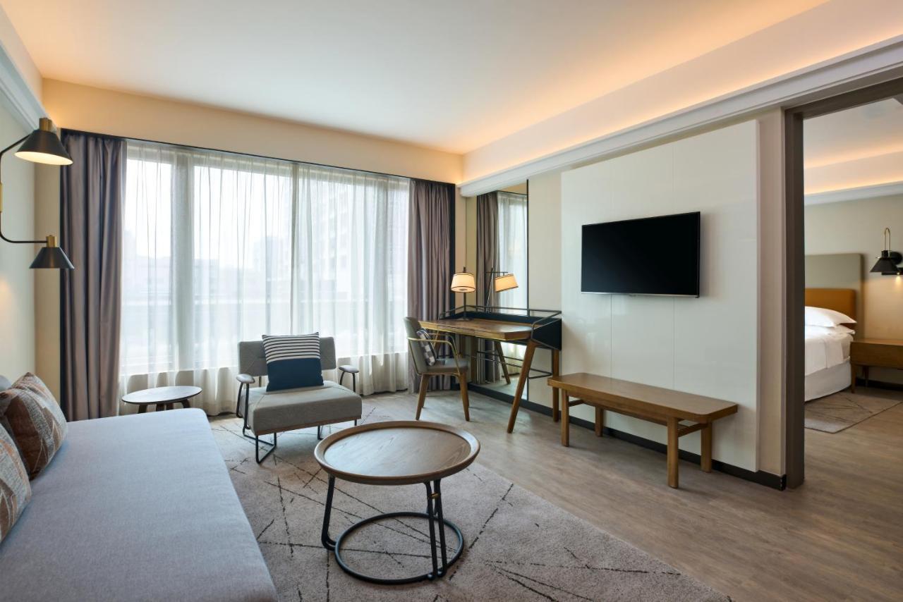 Hotel Sheraton & Towers