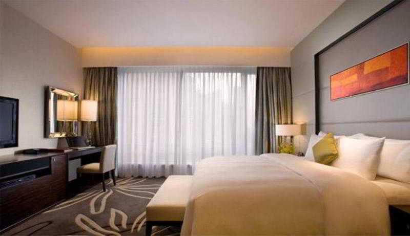 Crowne Plaza Causeway Bay By Ihg Hotel Hong Kong