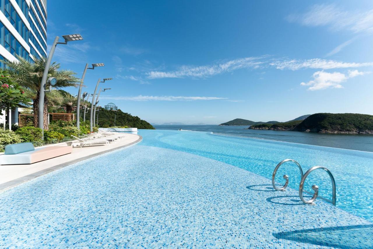 The Fullerton Ocean Park 5*