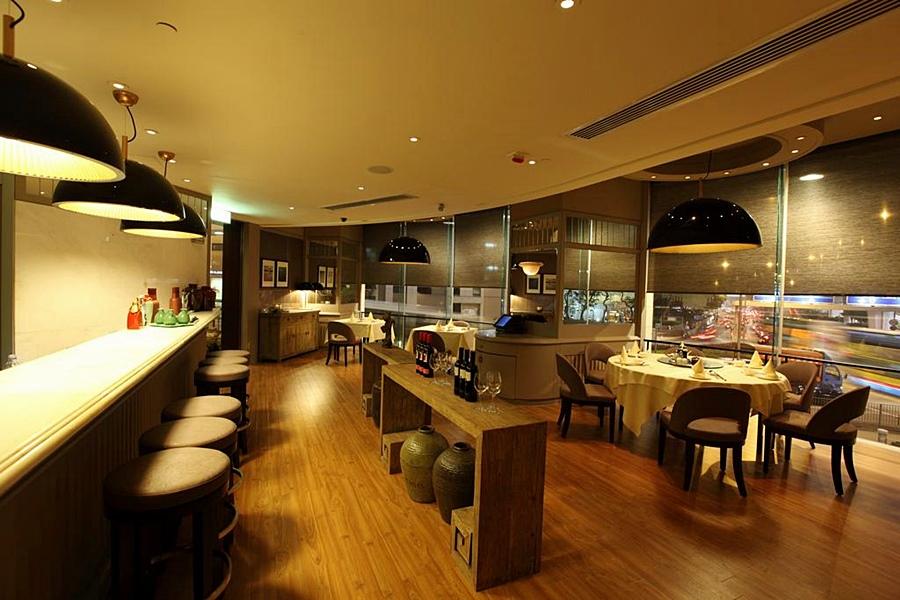 Khách sạn Dorsett Wanchai, Hong Kong