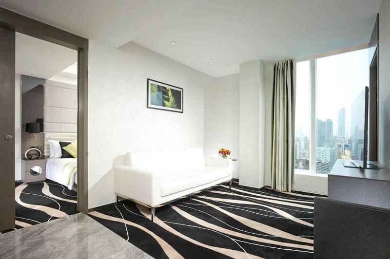 Madera Hong Kong