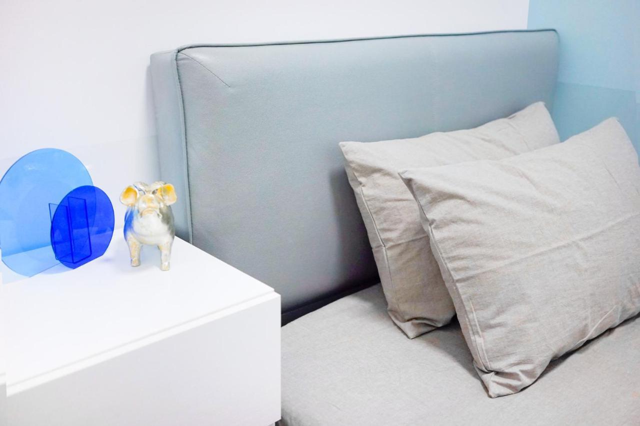 Coliving Space - Hennessy Road 113 Wan Chai Mtr Homestay *