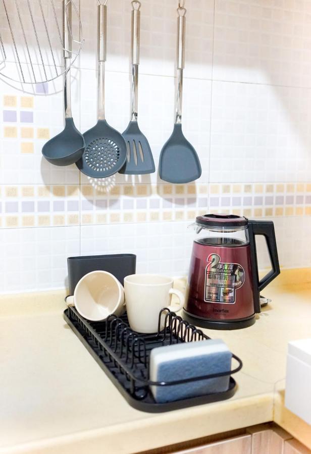 Homestay Coliving Space - Hennessy Road 113 Wan Chai Mtr Hong Kong