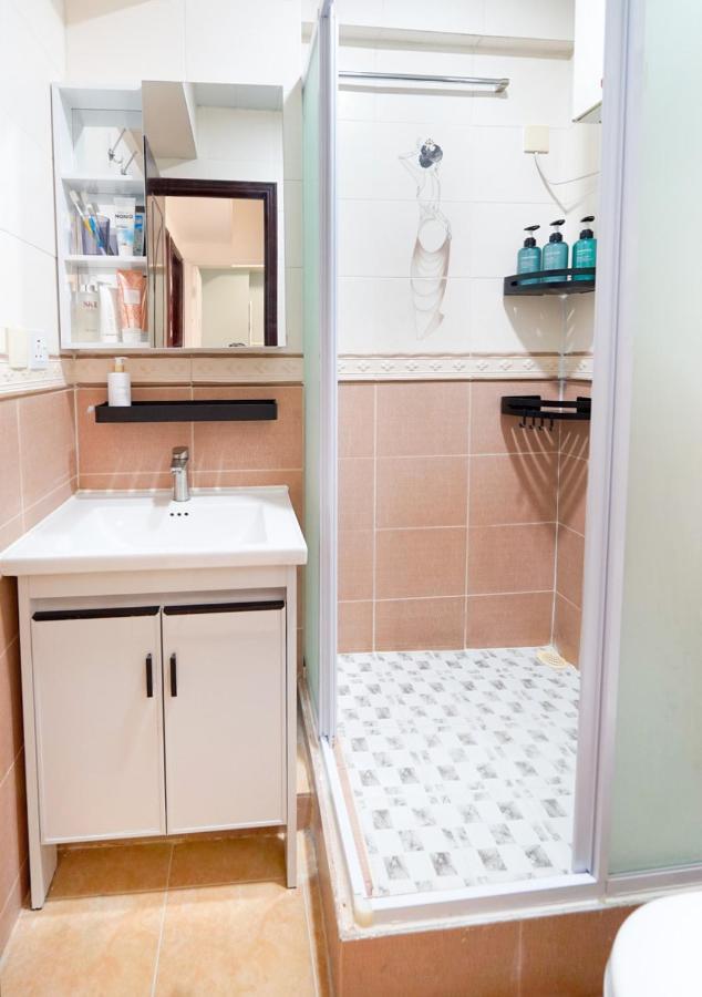 Coliving Space - Hennessy Road 113 Wan Chai Mtr * Hong Kong