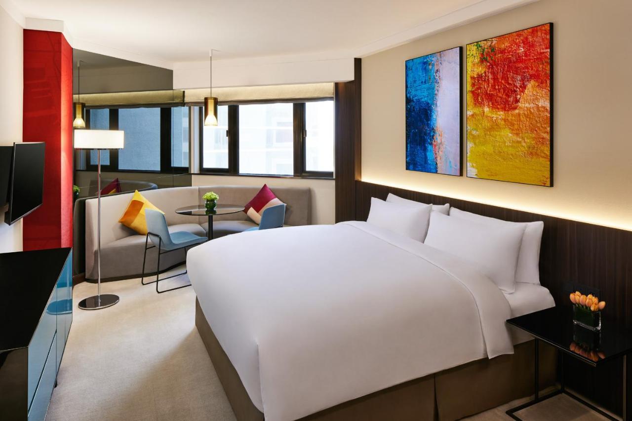 Hotel Hotel, Marco Polo