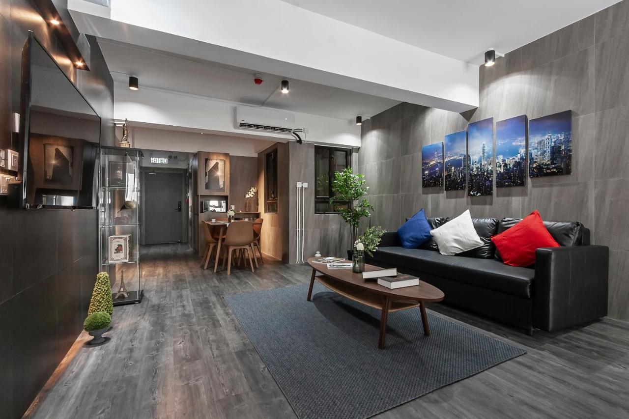 Les Barons Apartment *