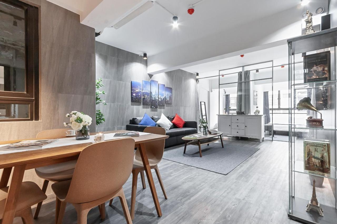 Les Barons Apartment *