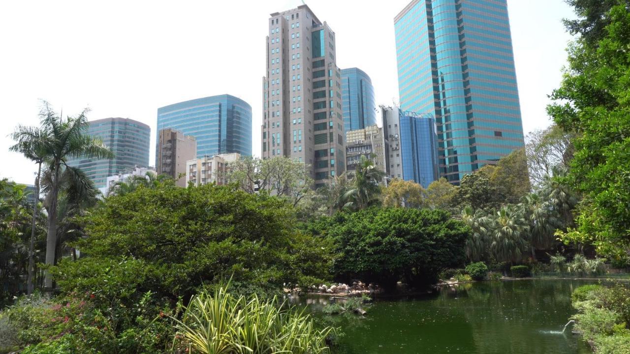 Eaton Hk
