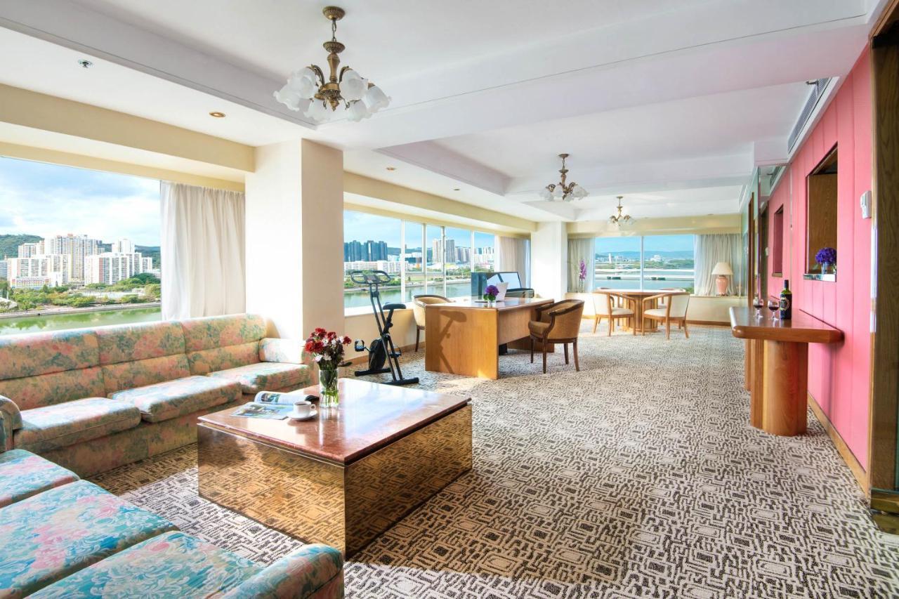 Hotel Regal Riverside 4*