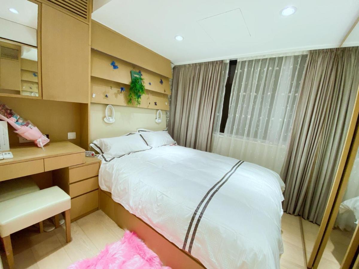 Happy Valley Luxe: Central 3-bedroom Apartment