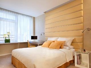 Cosmo 4* Hong Kong
