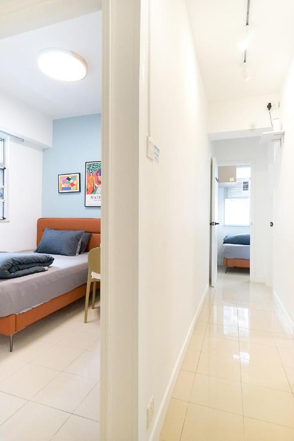 Student - Lockhart Road 137 Hong Kong