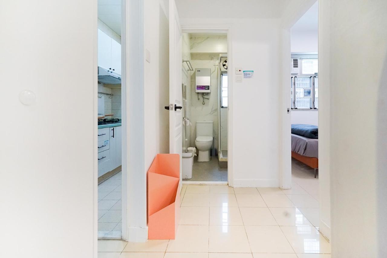 Homestay Student - Lockhart Road 137 Hong Kong