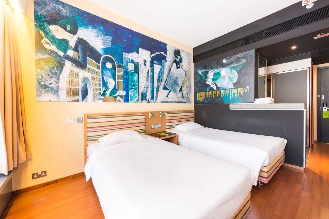 Y Loft Hotel 3*