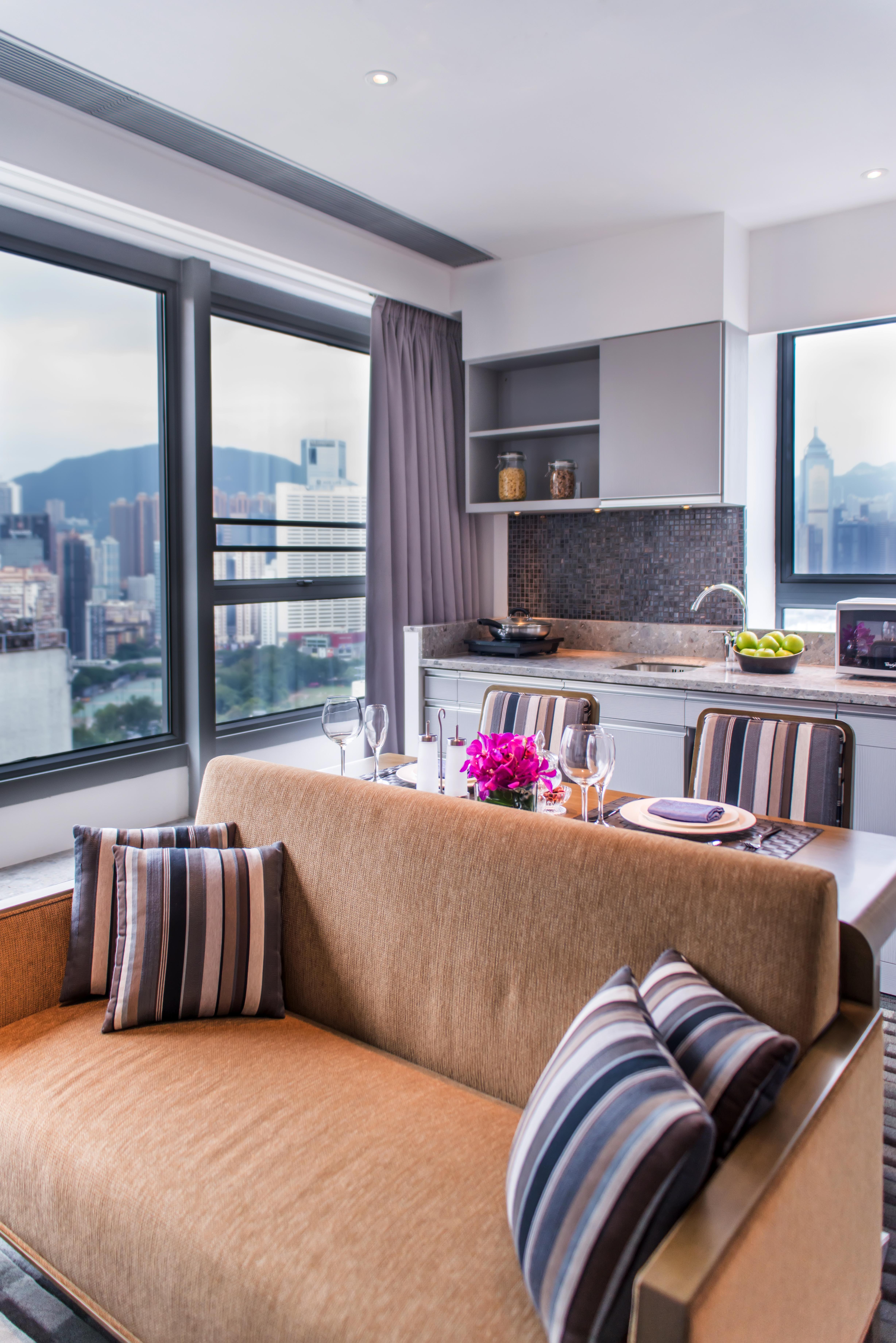 Apartment One Eighteen *