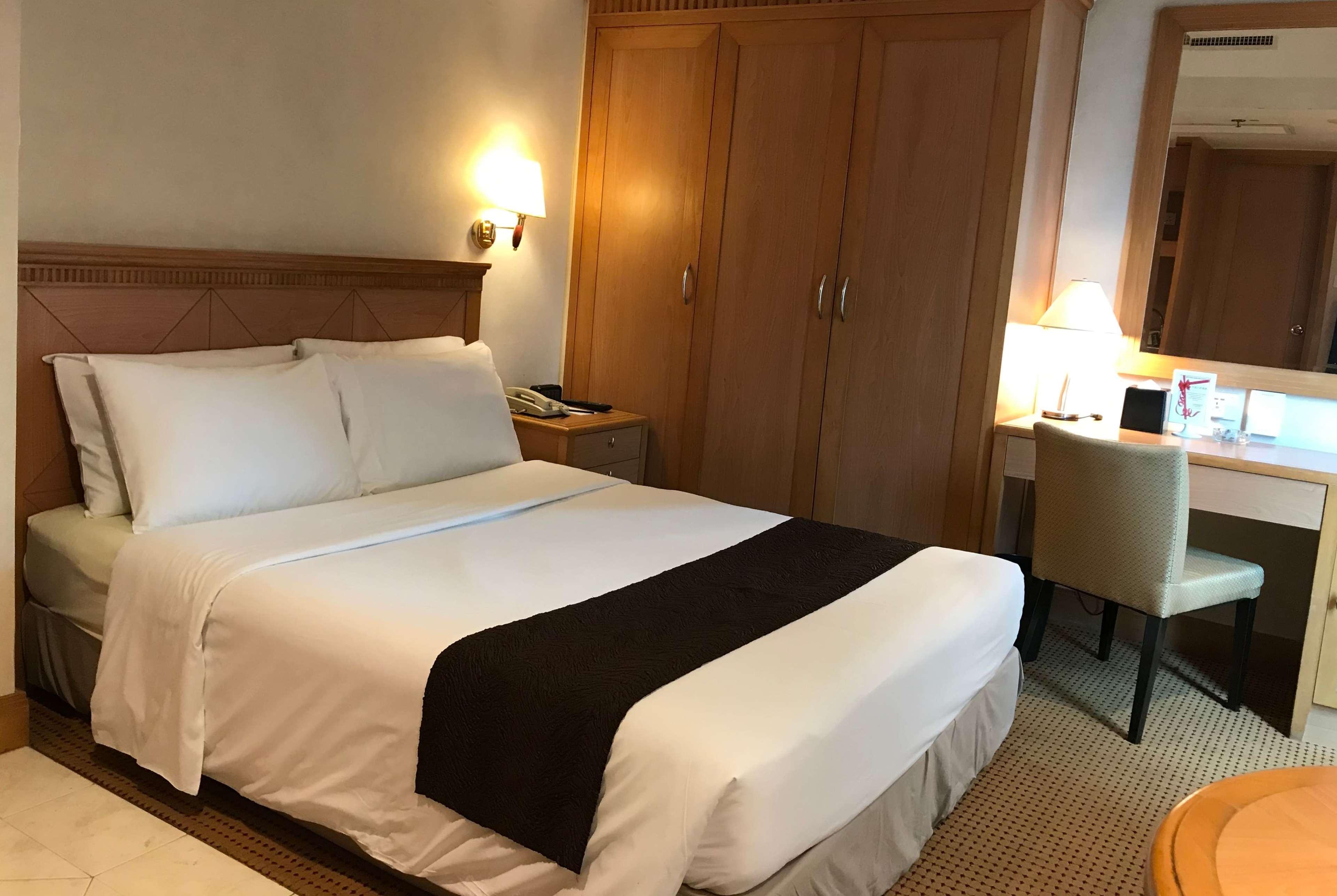 Ramada Grand View 4* Hong Kong