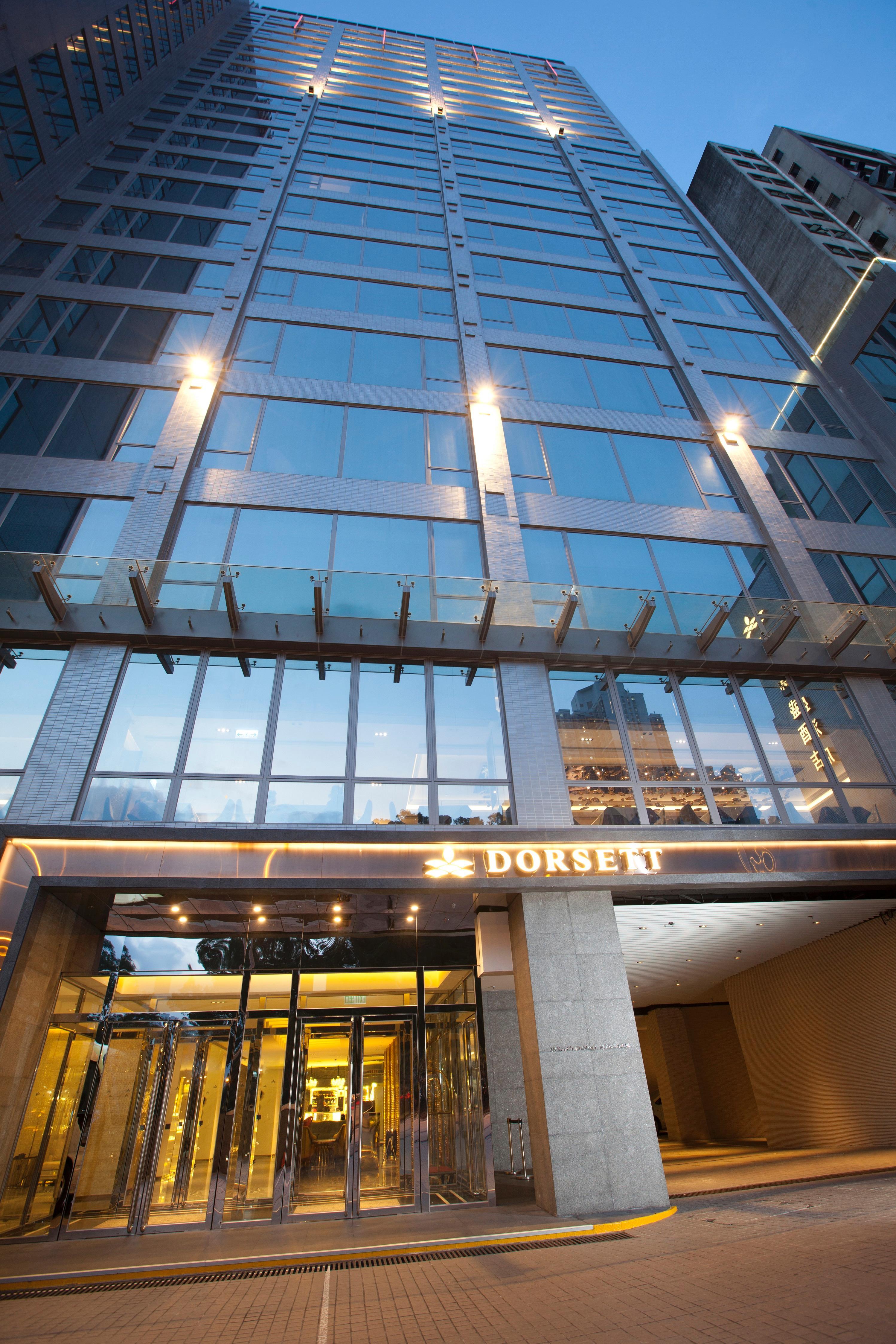 Dorsett Tsuen Wan, Hotel 4*