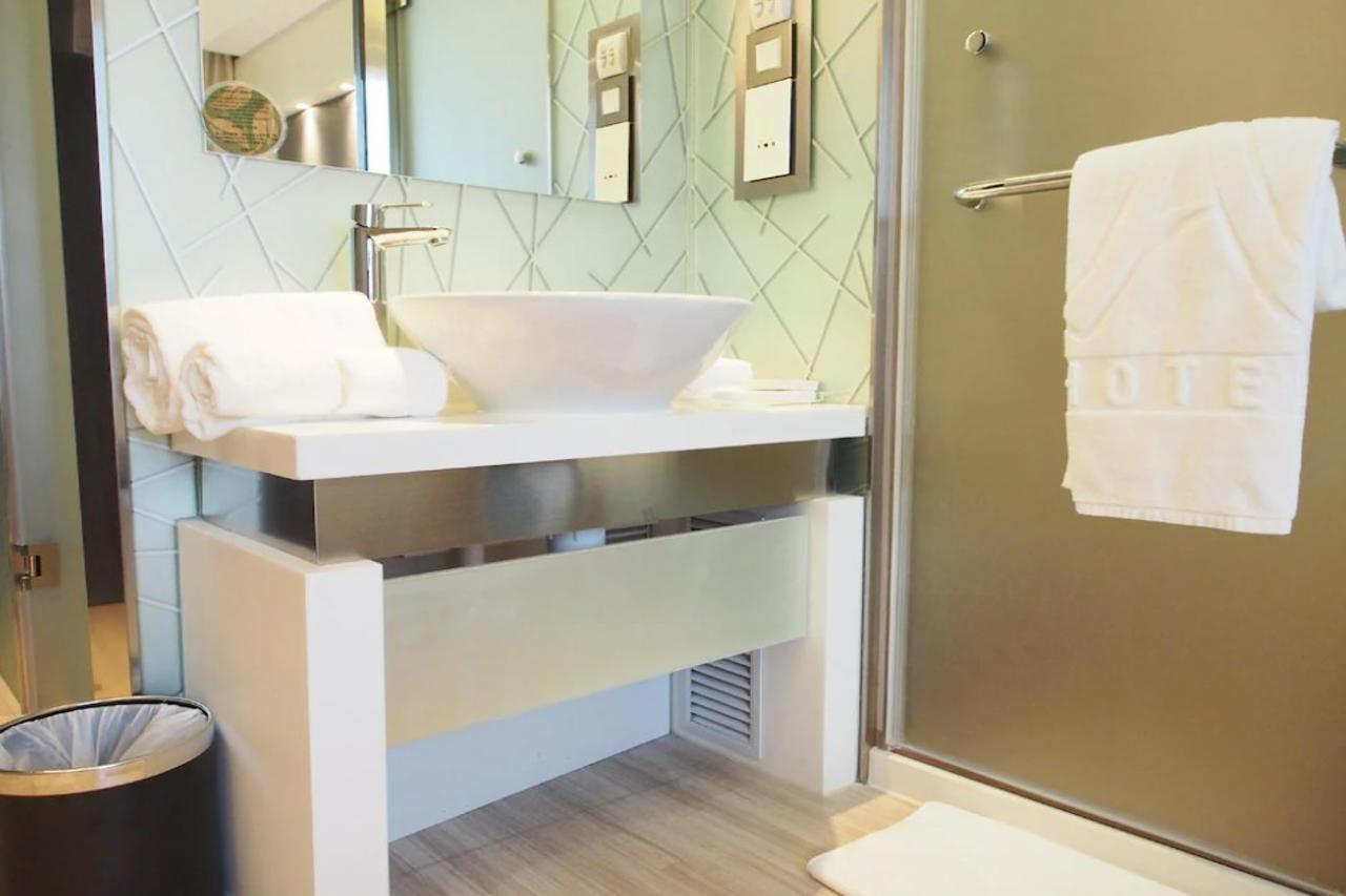 Sober Hotel 3*