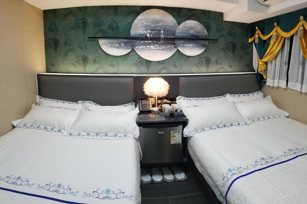 Star Guest house *