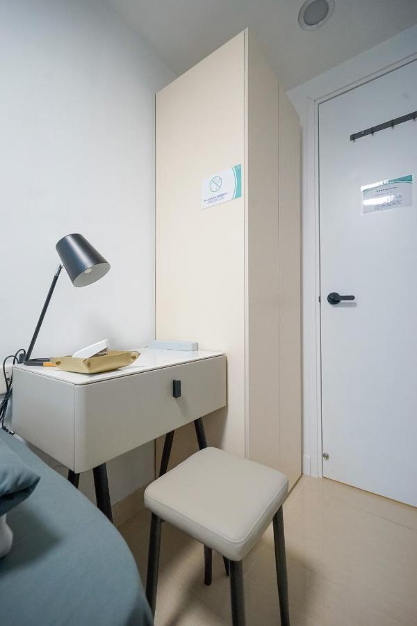 Nhà trọ Student - 290 Hennessy Road