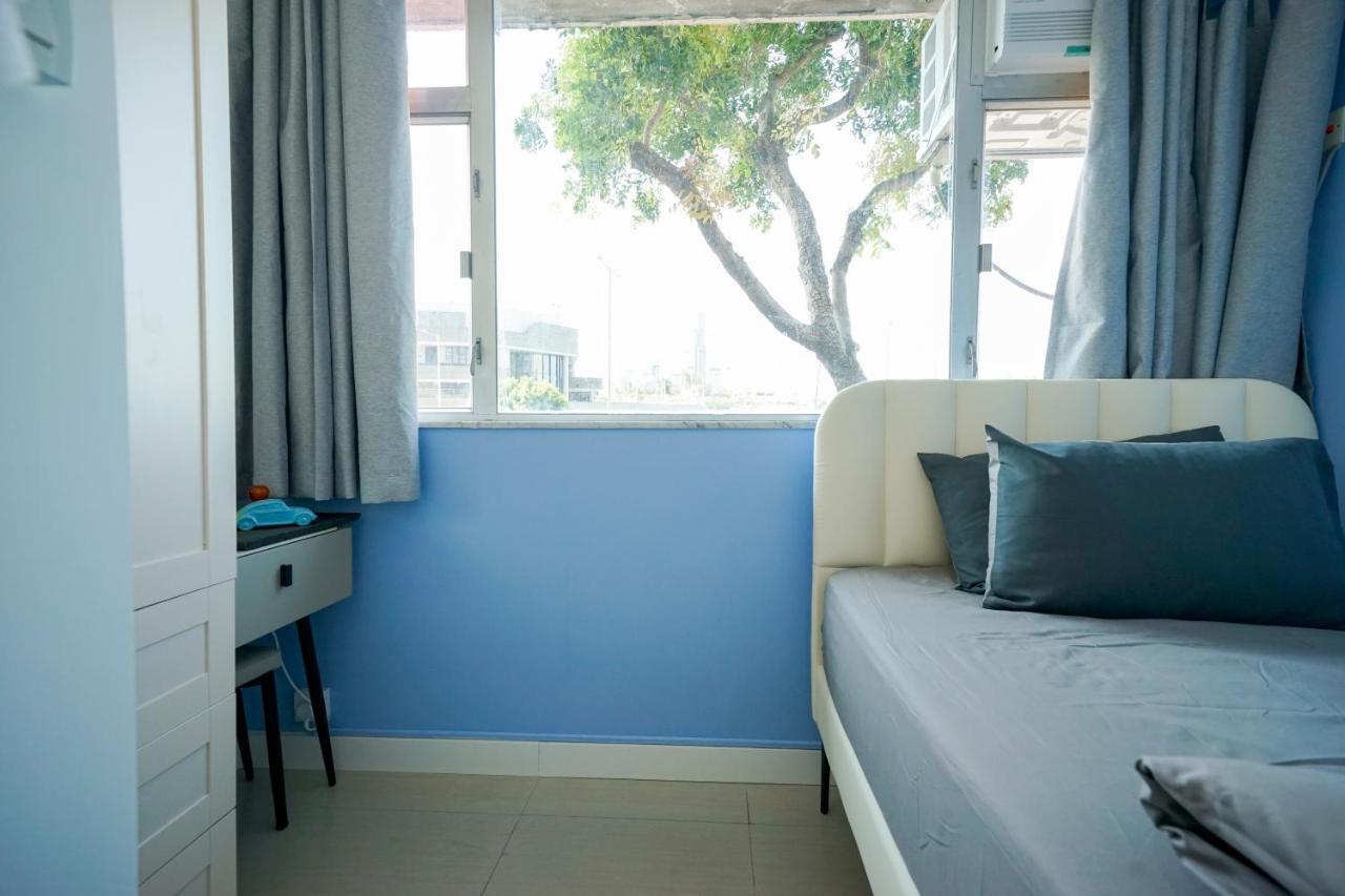 Student - 276 Gloucester Road Hostel Hong Kong