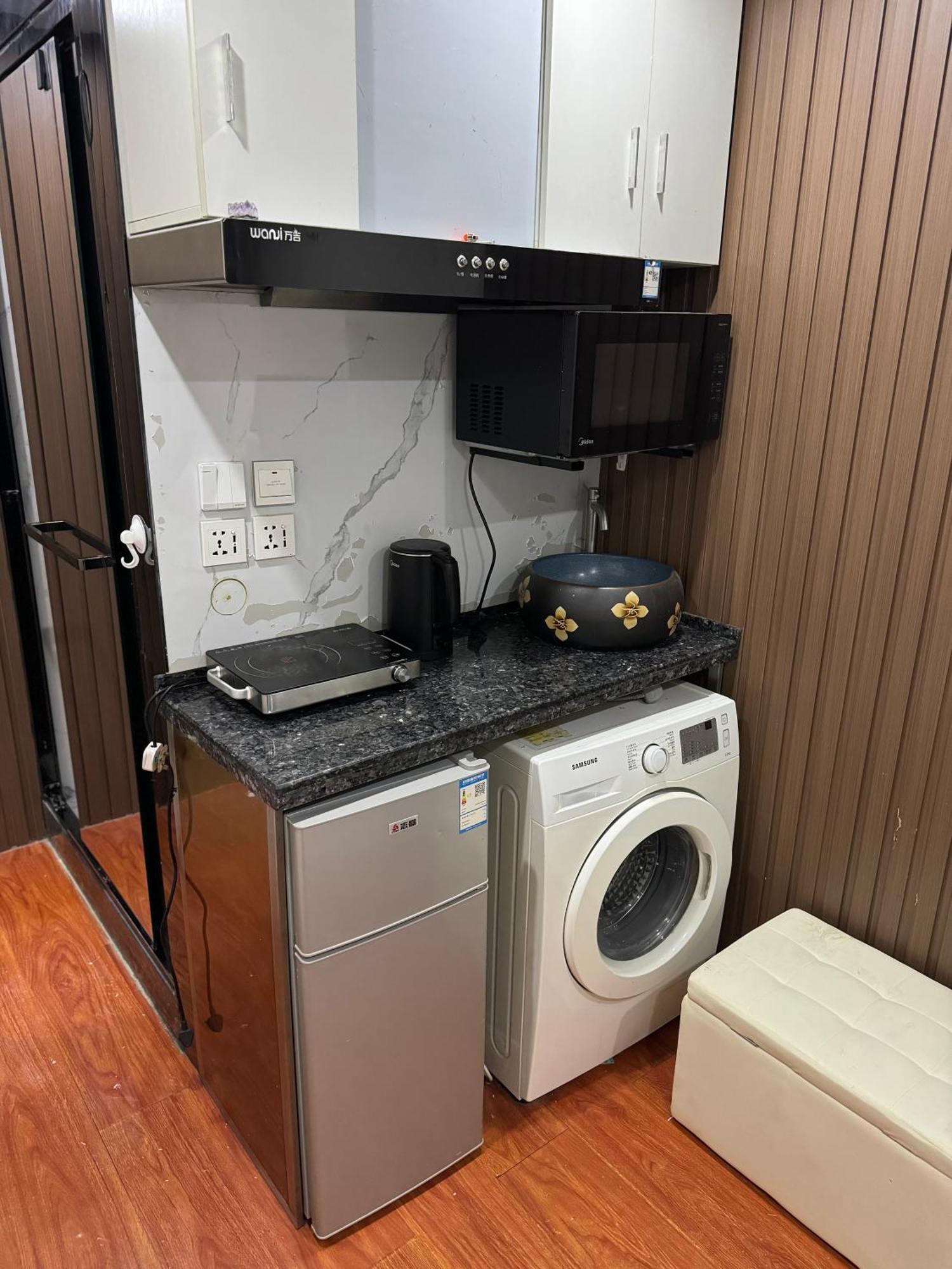 Sleep Cubee Capsule hotel *