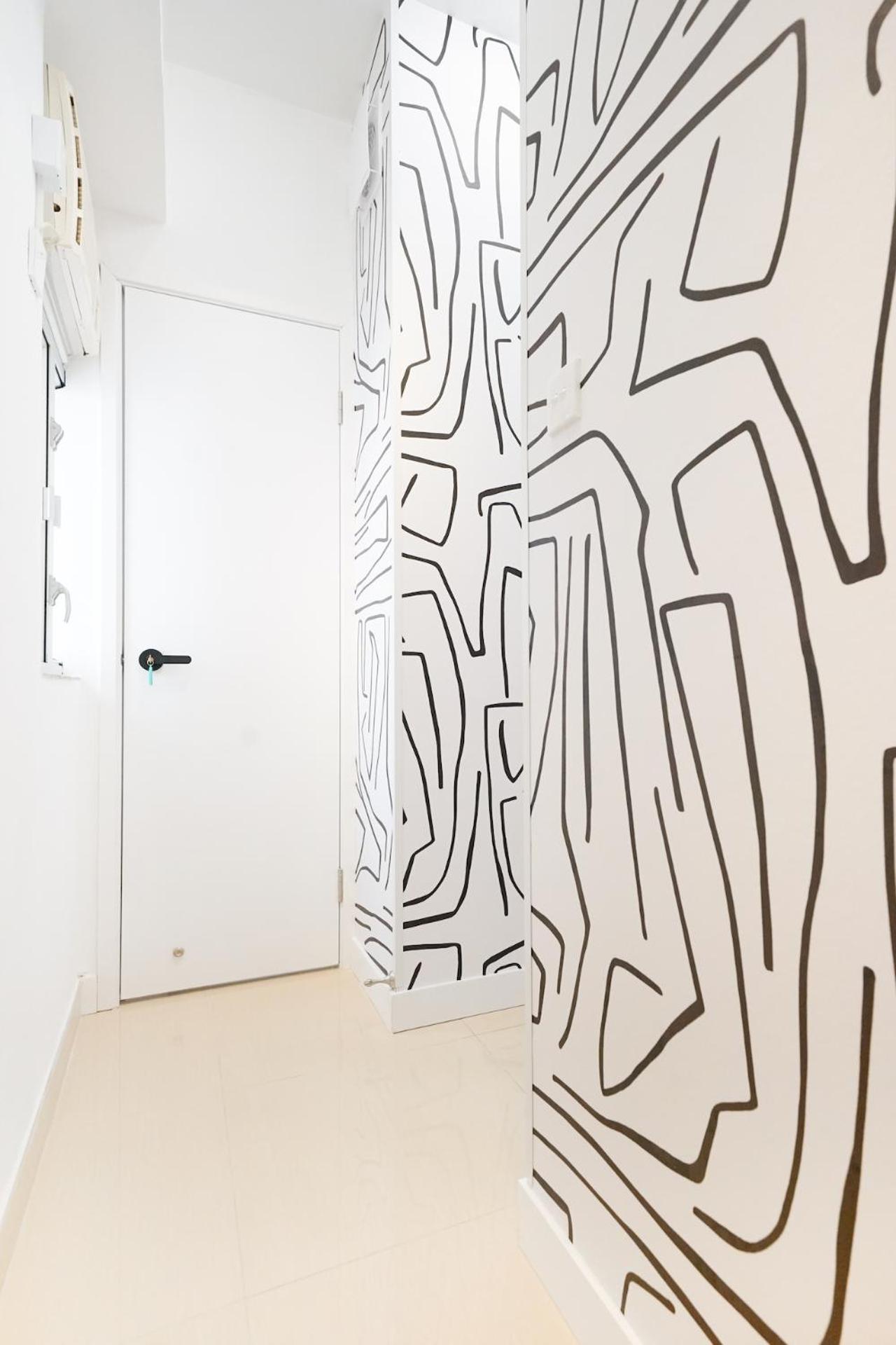 Student - 294 Hennessy Road Homestay *