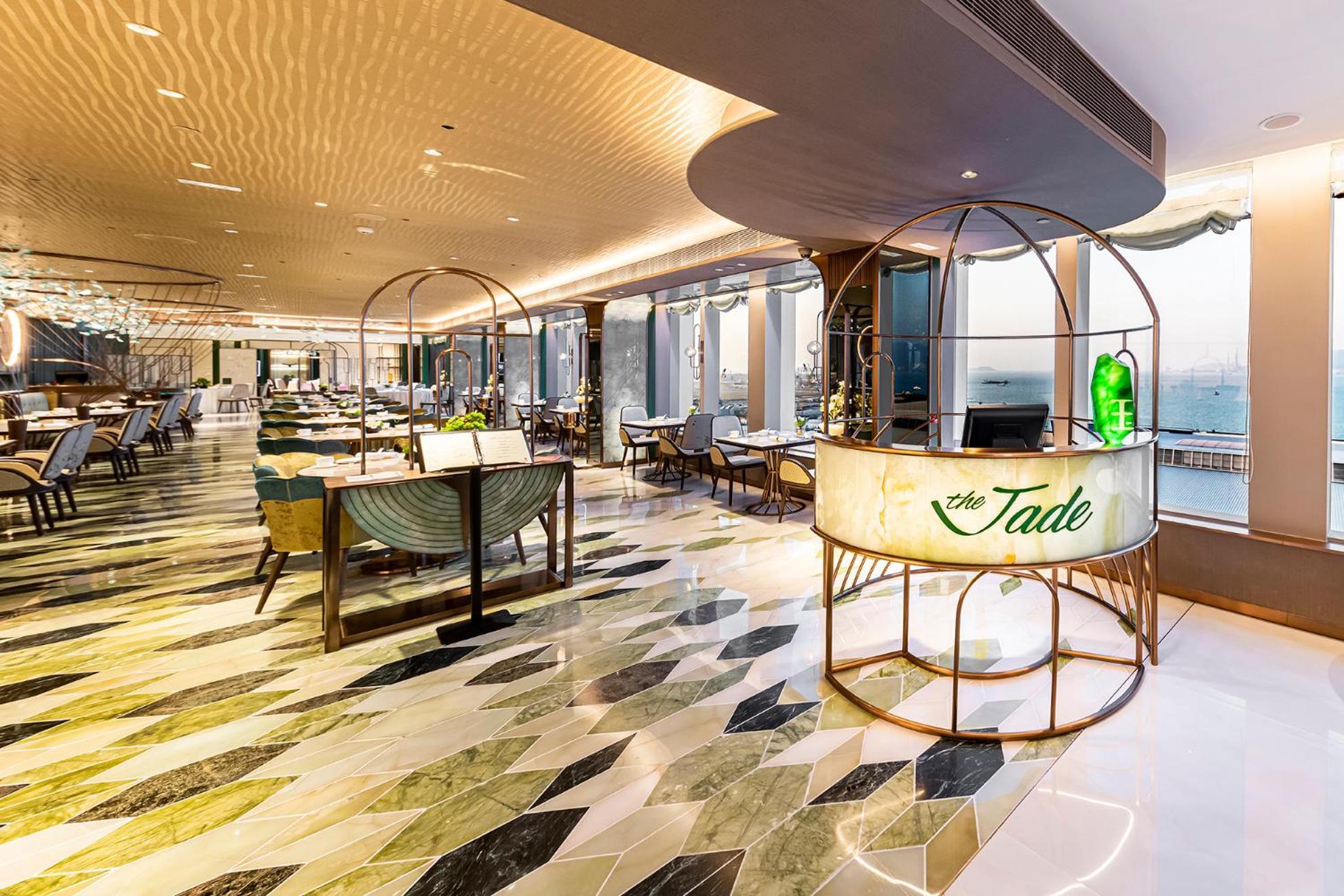 Hotel Regala Skycity 4*