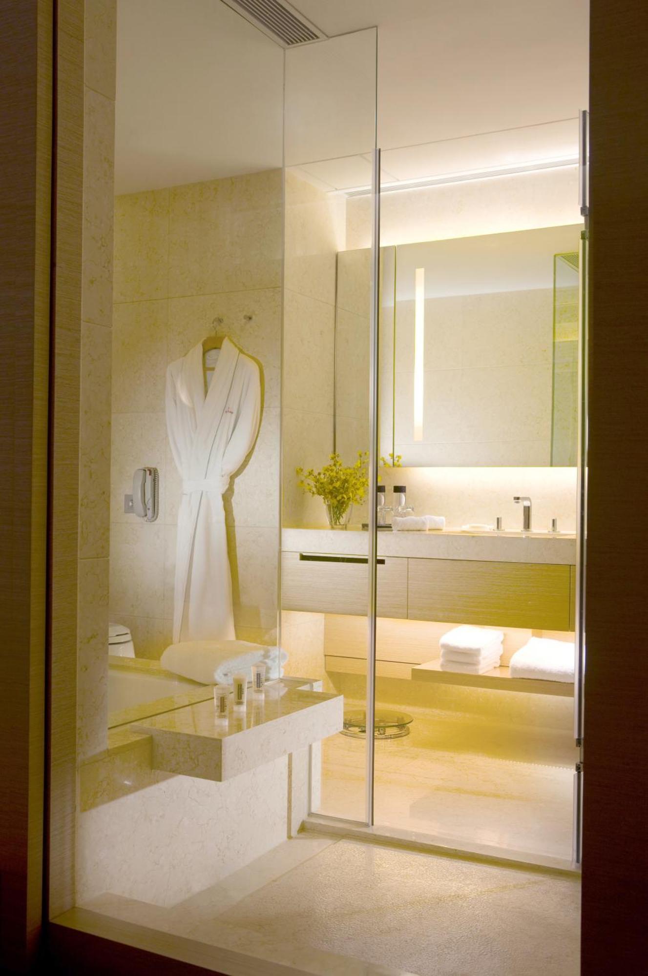 Crowne Plaza Causeway Bay By Ihg Hong Kong