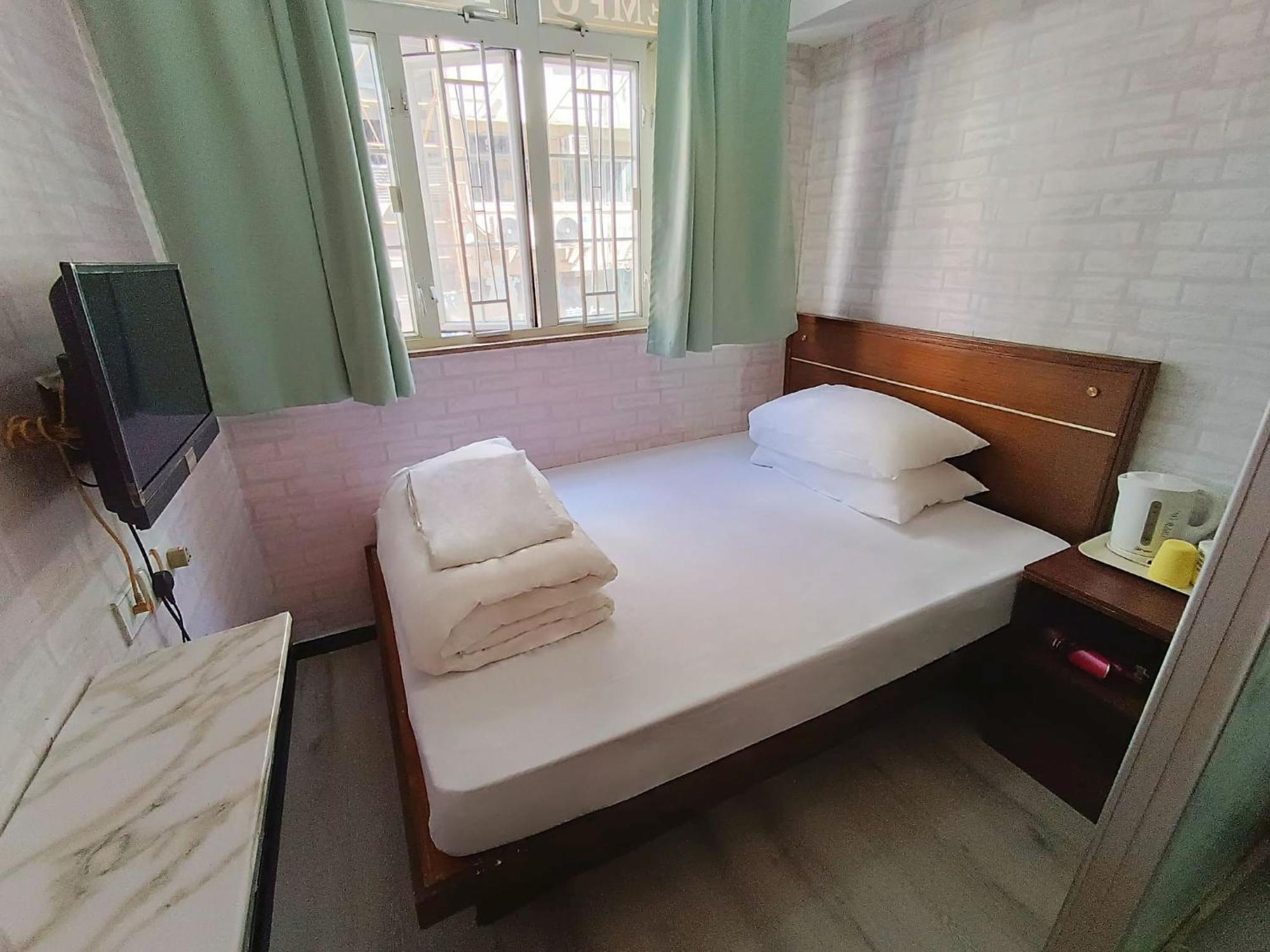 Guest house Tempo West Kowloon Hsr Station Hong Kong