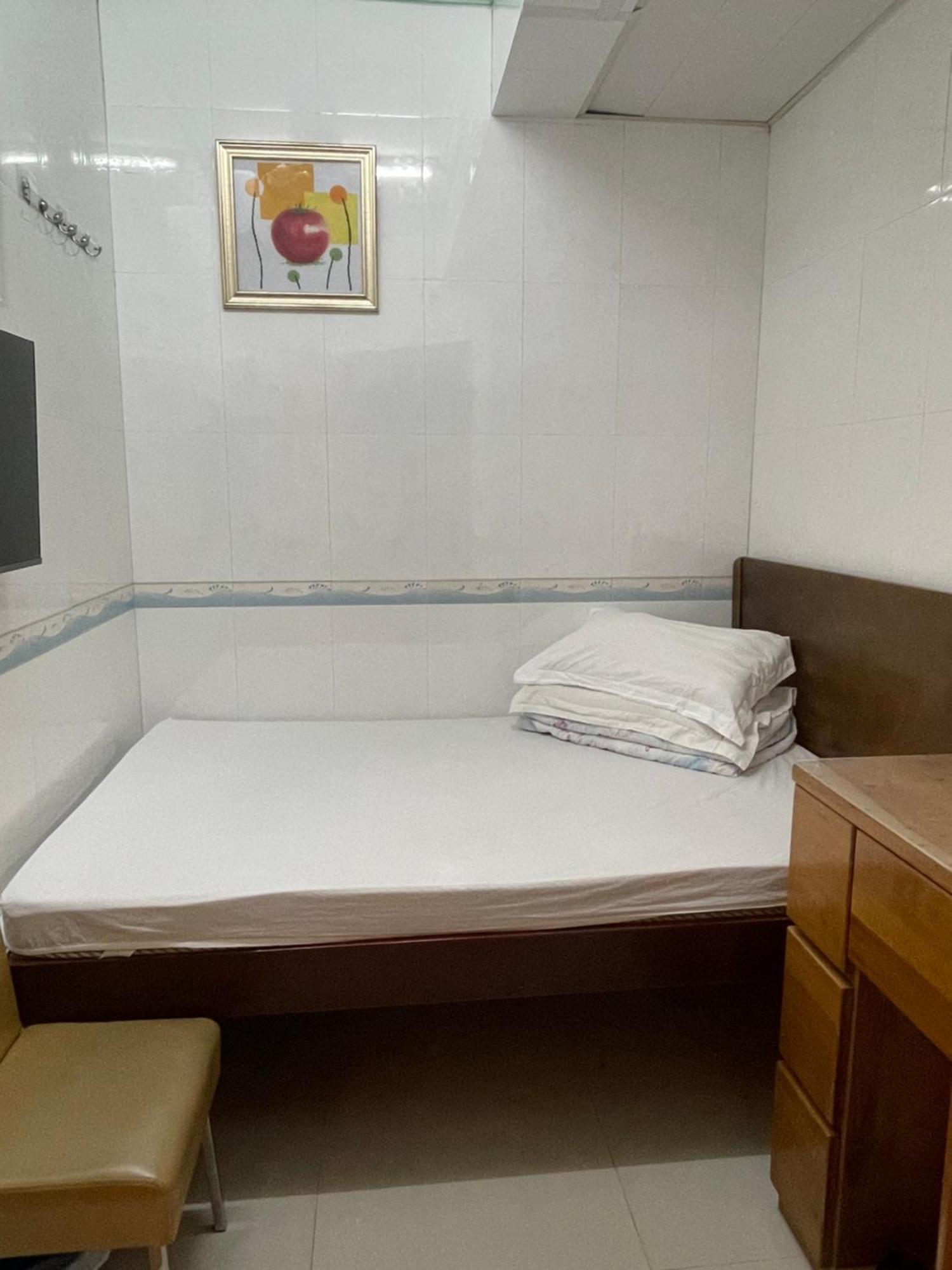 Johnson Wisma tamu Hong Kong