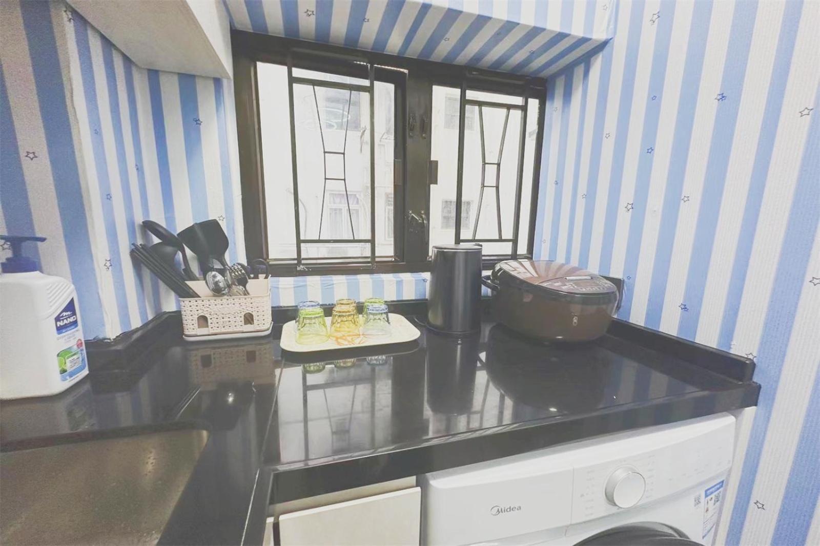 4br10pax, 2bar ,1mins Mtr Apartment