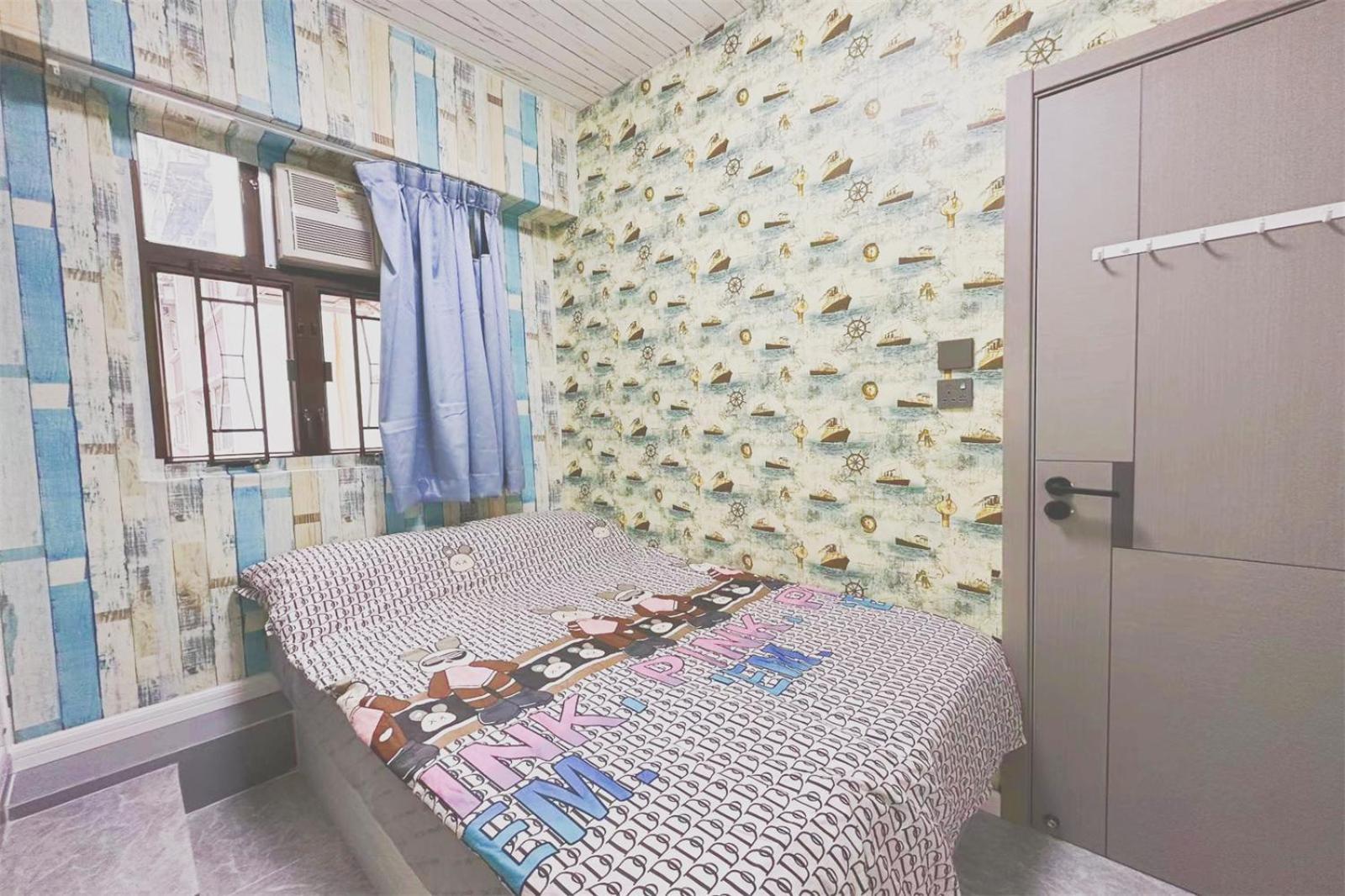 Pangsapuri 4br10pax, 2bar ,1mins Mtr