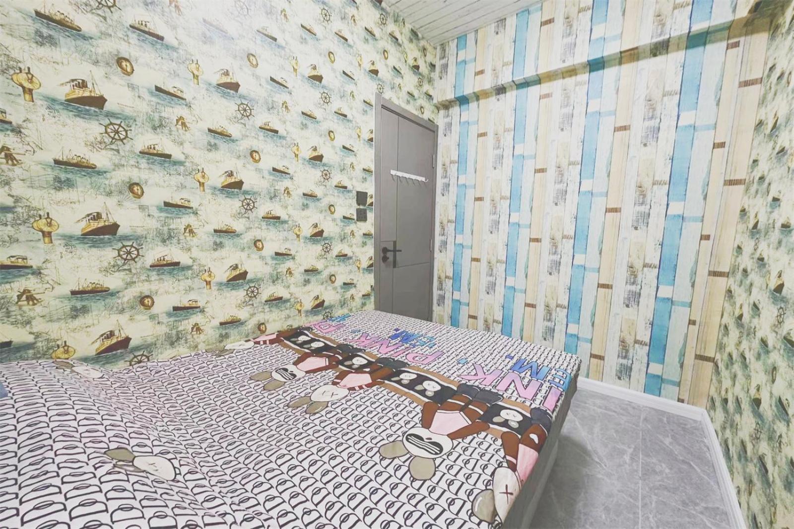 Pangsapuri 4br10pax, 2bar ,1mins Mtr