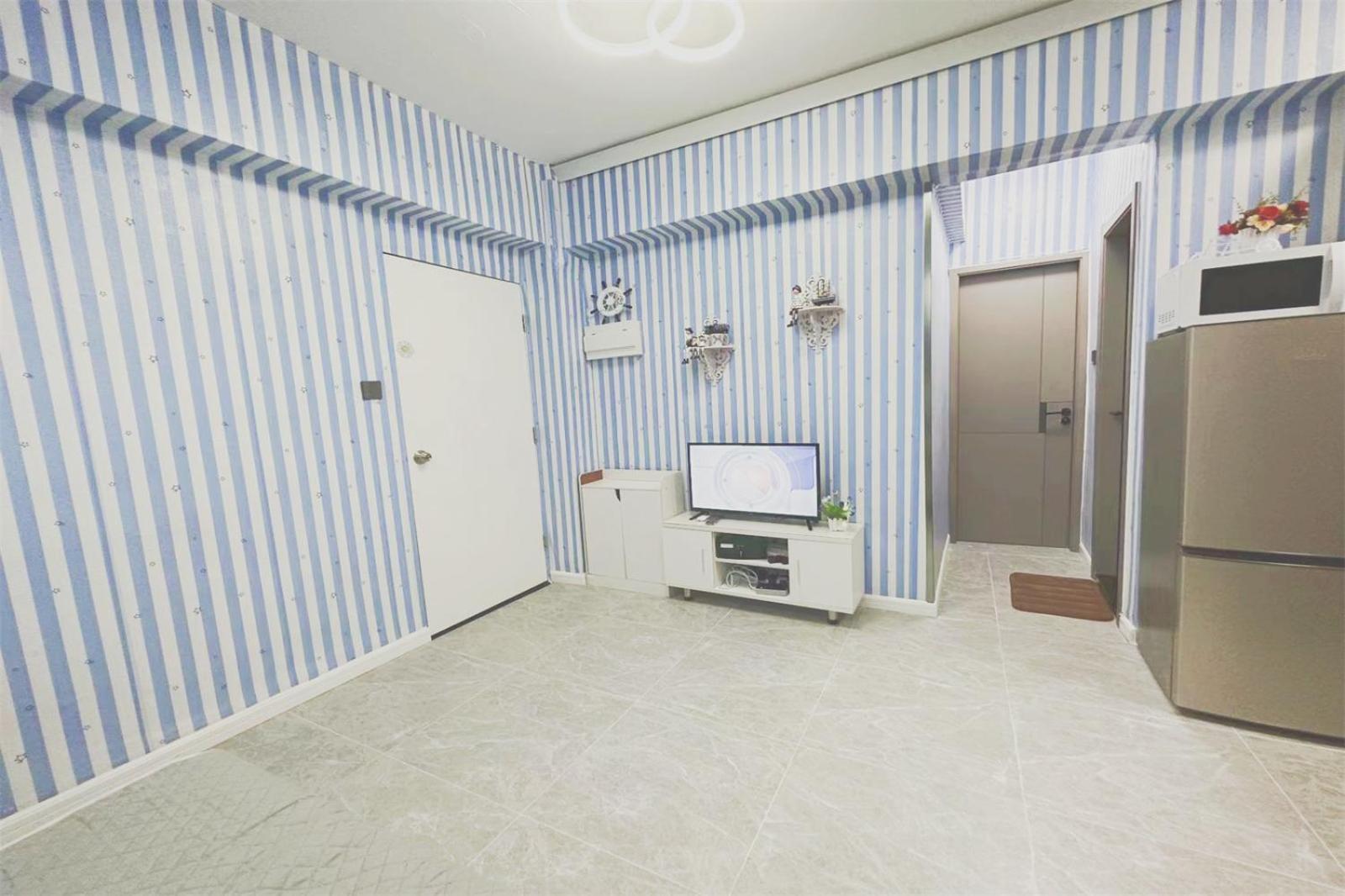Pangsapuri 4br10pax, 2bar ,1mins Mtr