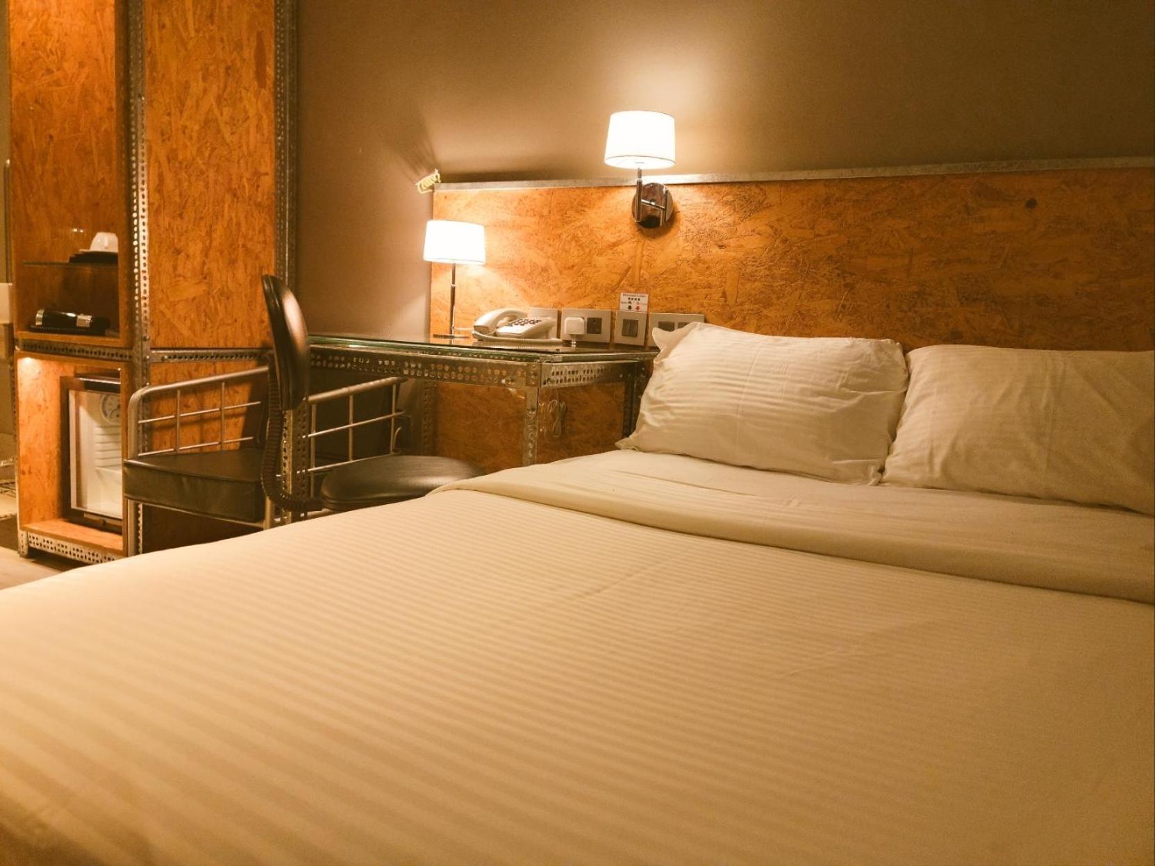 Ind Hotel 4*
