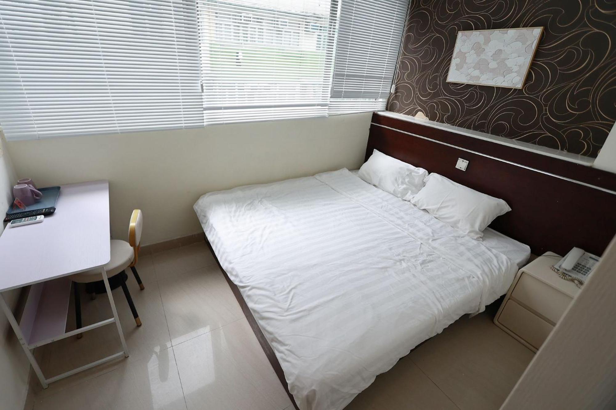 Metacity Mk 名廸旺角 Hotel