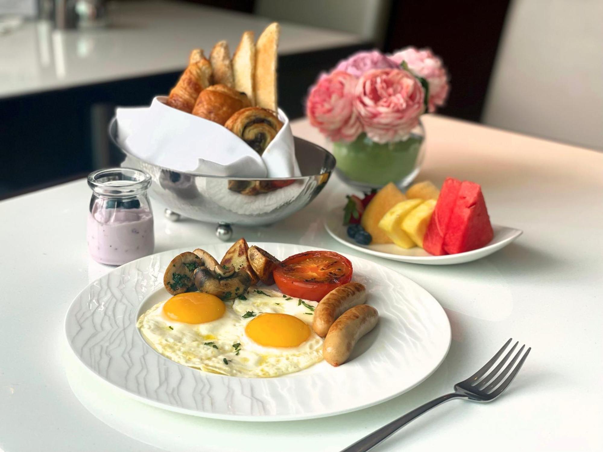 The Olympian Hotel 5*