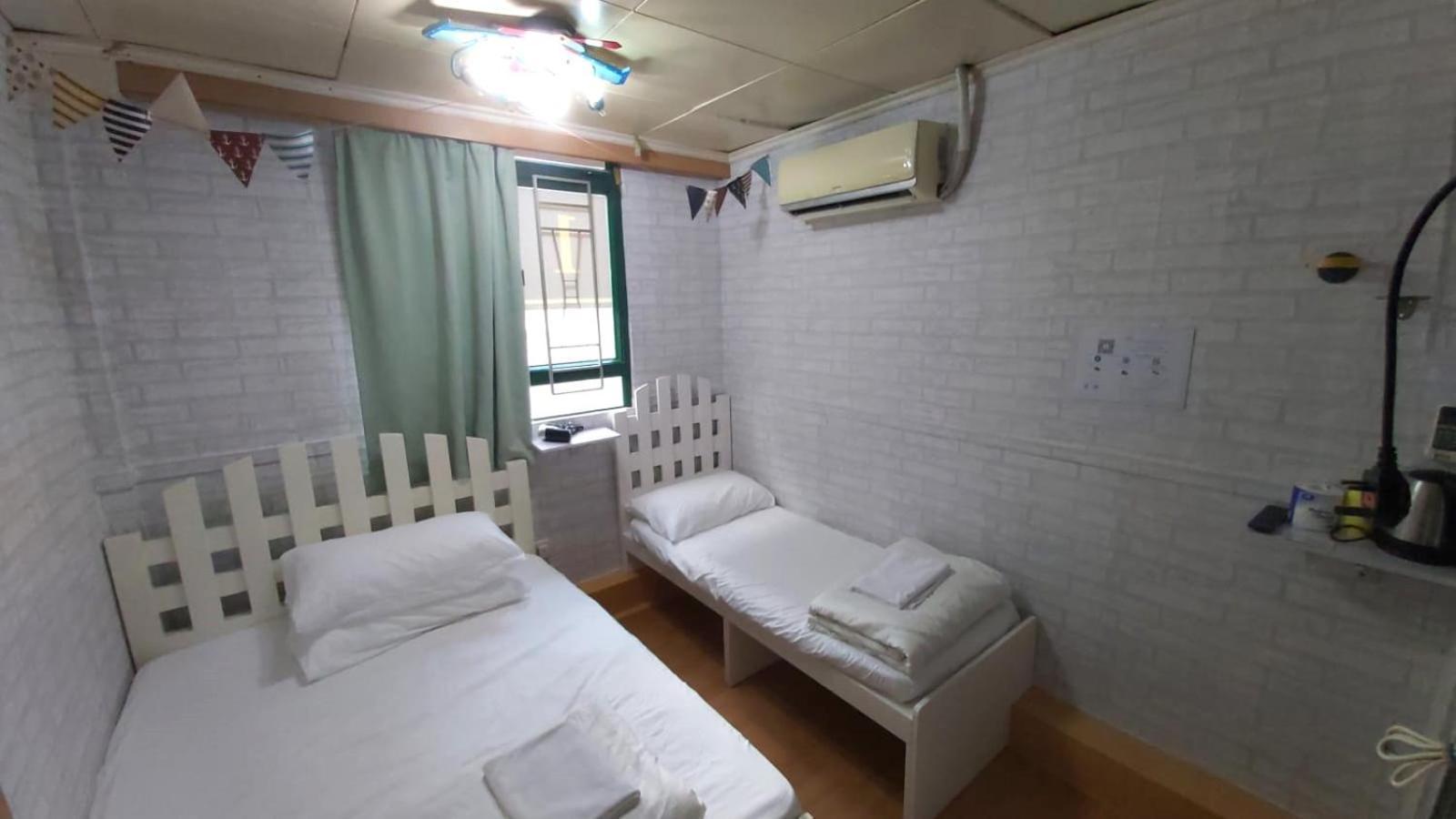 Cozy Jordan Station *