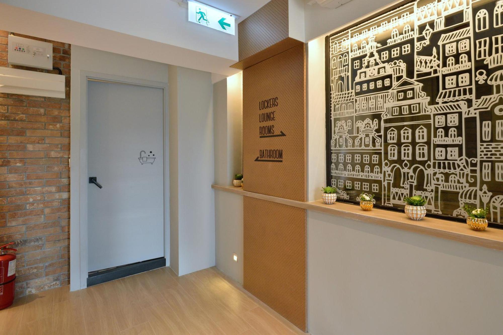 Guest house Atlas & Backpackers *