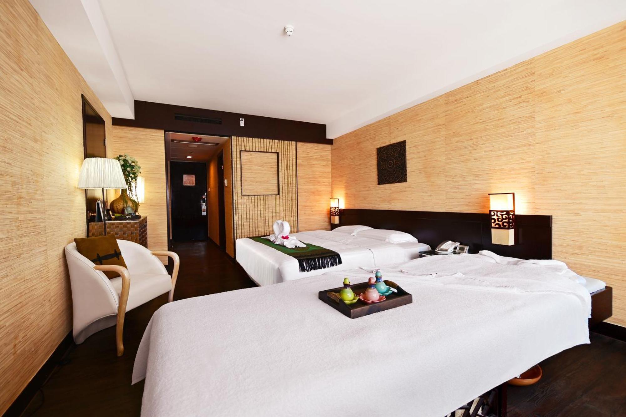 Regal Riverside 4* Hong Kong