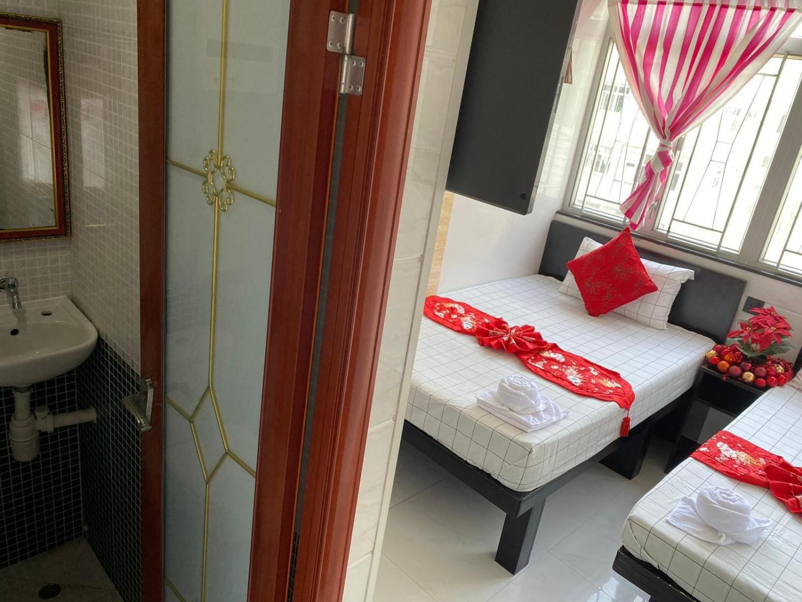 Traveller's Guest house *