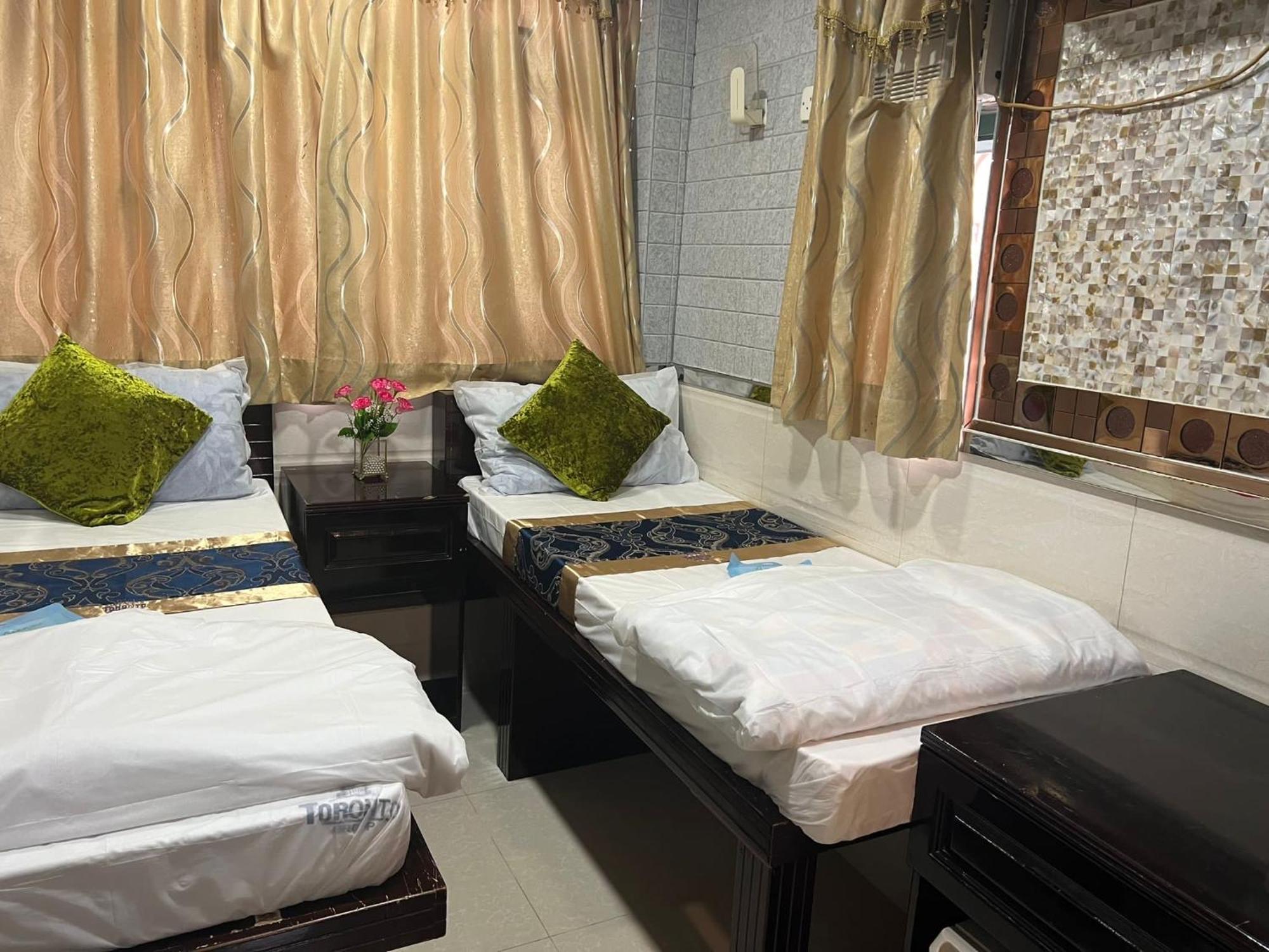 Temple Street Guest house Hong Kong