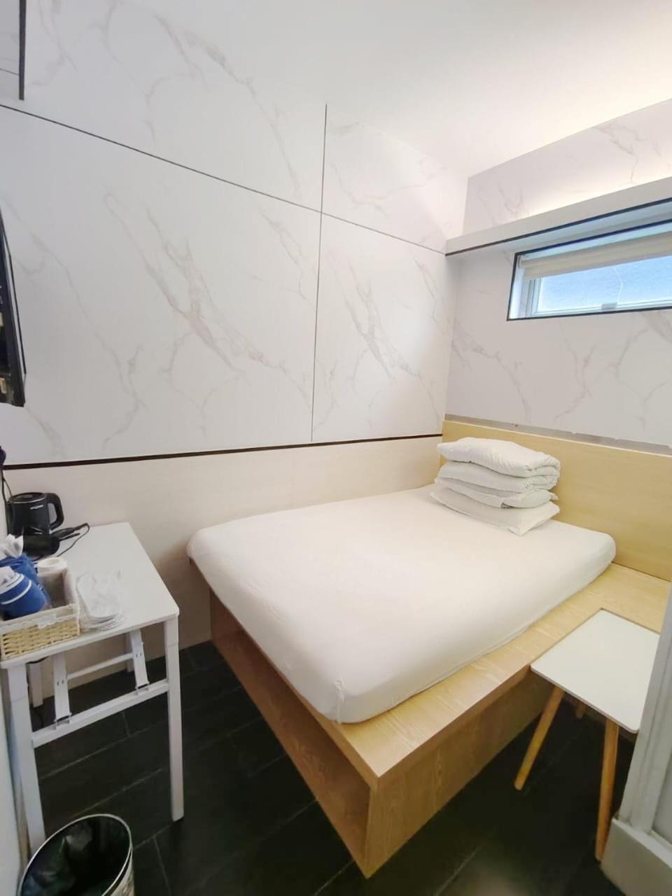 L'etoile Hella Guest house Hong Kong