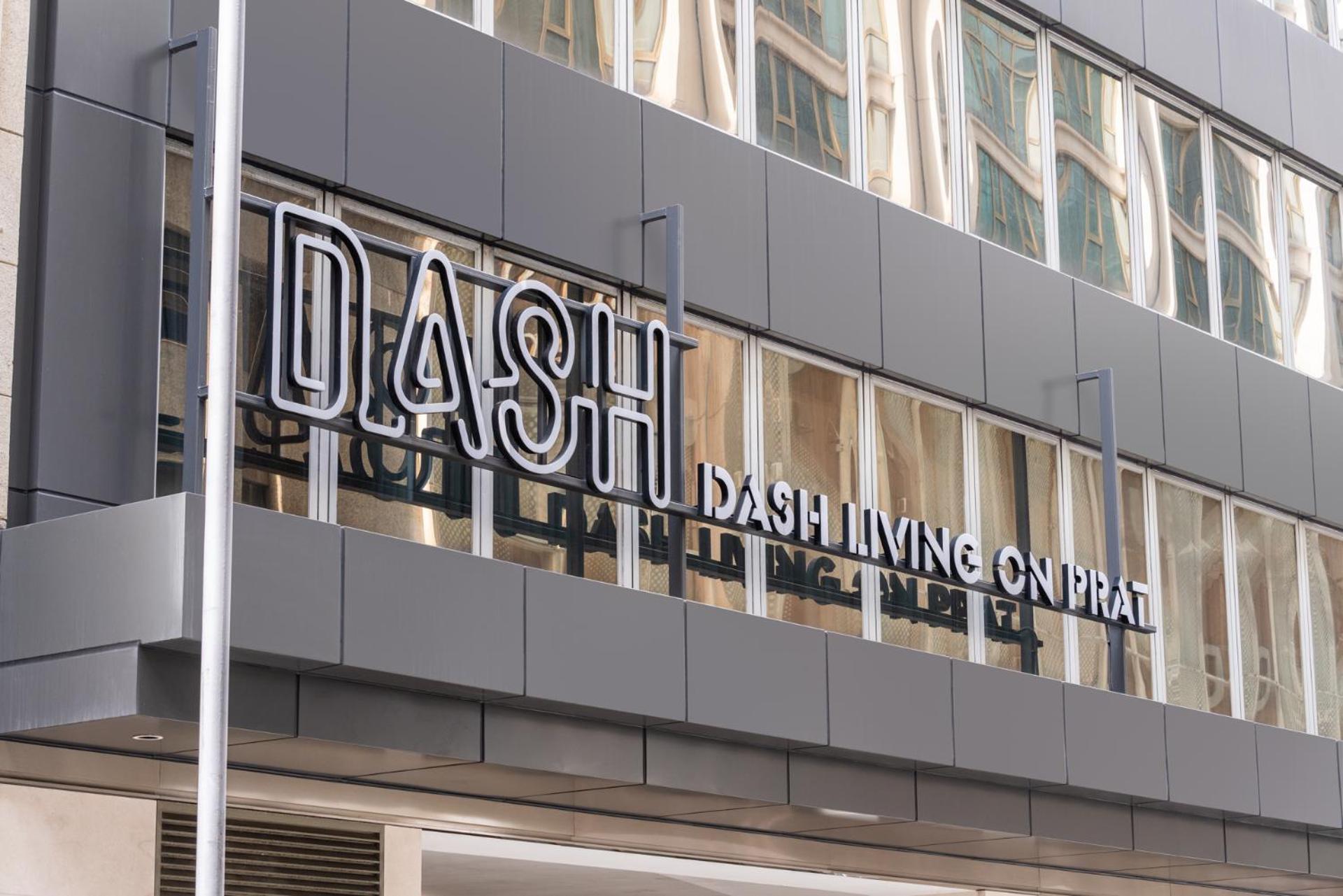 Hotel Dash Living On Prat Hong Kong