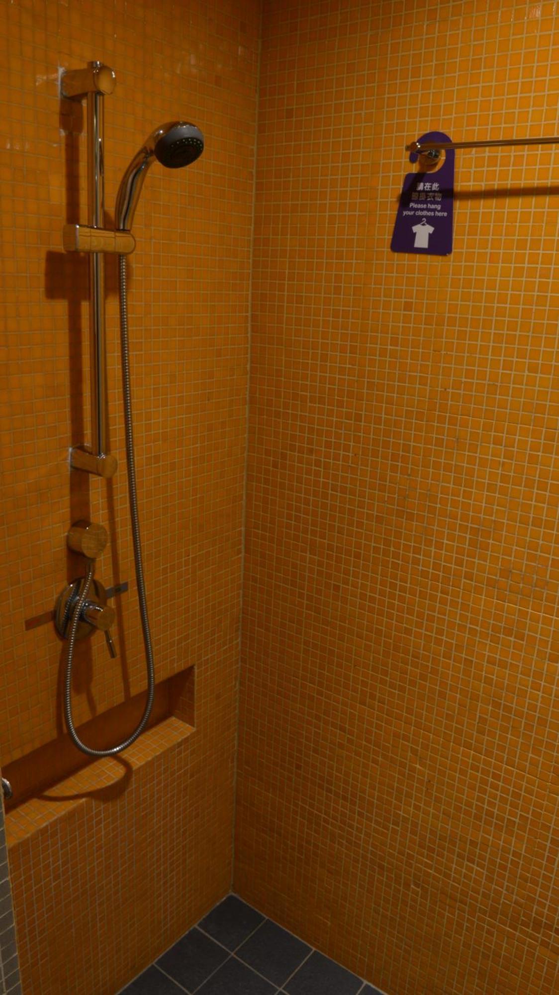 Hotel Y Loft Hong Kong