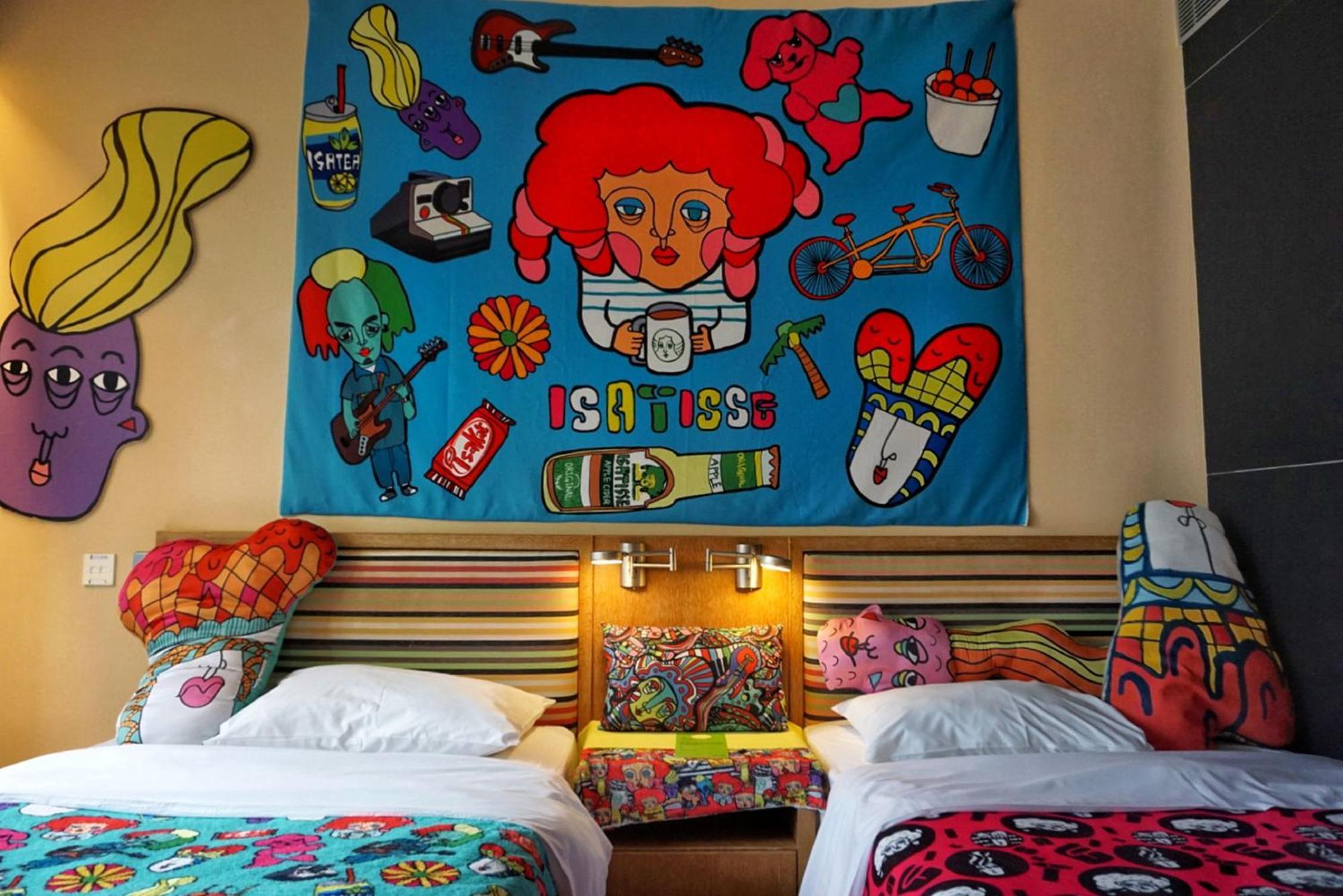 Y Loft Hotel 3*