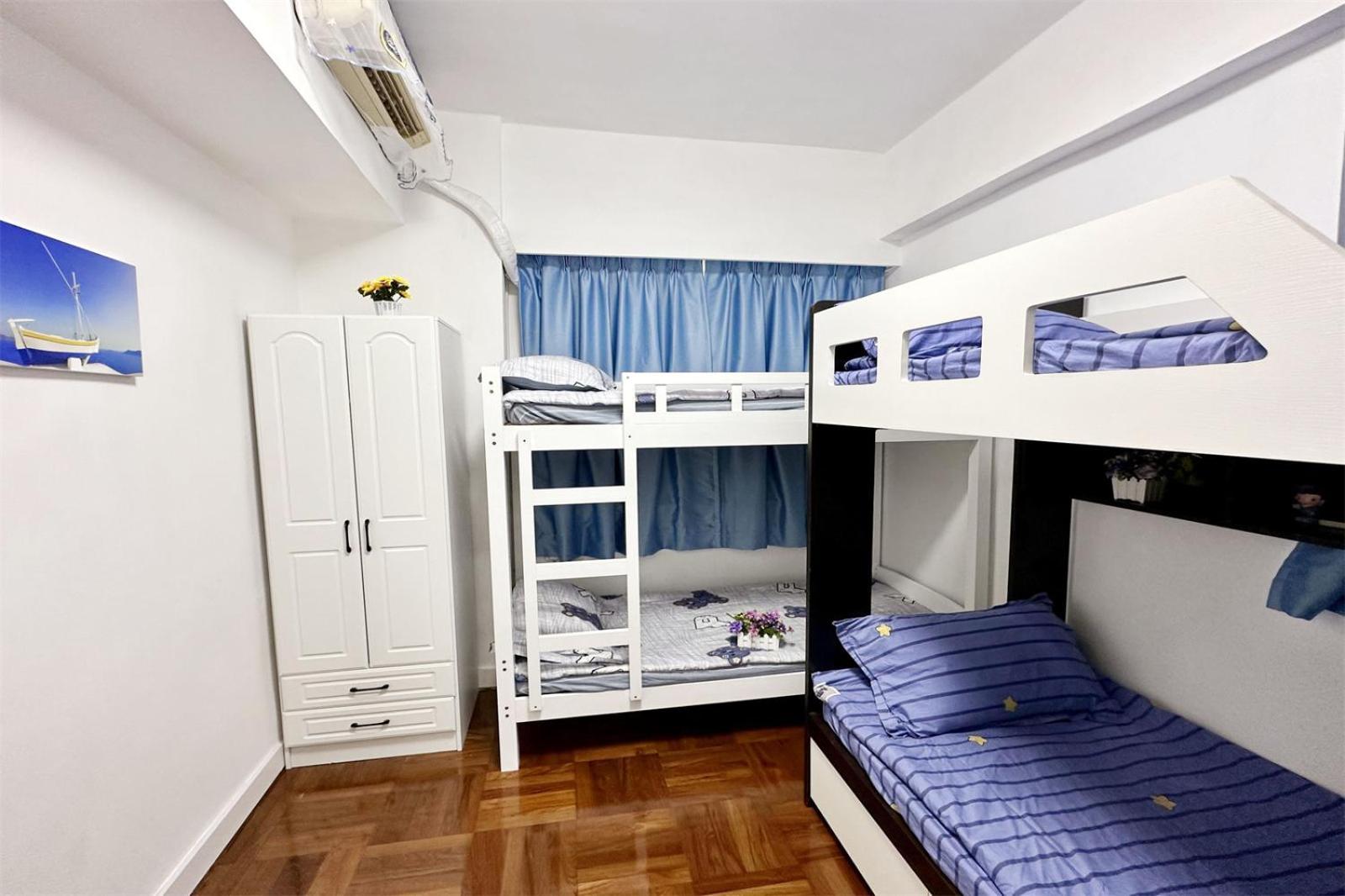 Fantastic Queen Beds, 4rms Beside Mtr Grand 14ppls 2 Bathrm Apartment Hong Kong