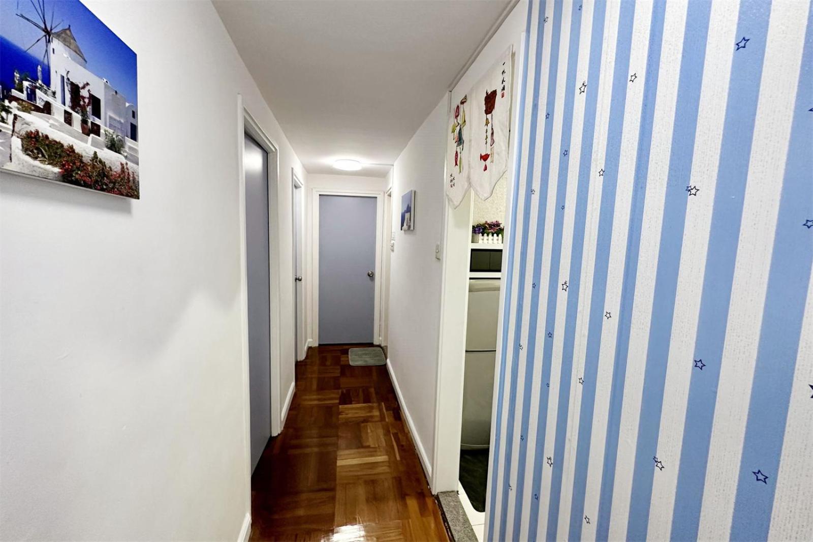 Fantastic Queen Beds, 4rms Beside Mtr Grand 14ppls 2 Bathrm Apartment Hong Kong