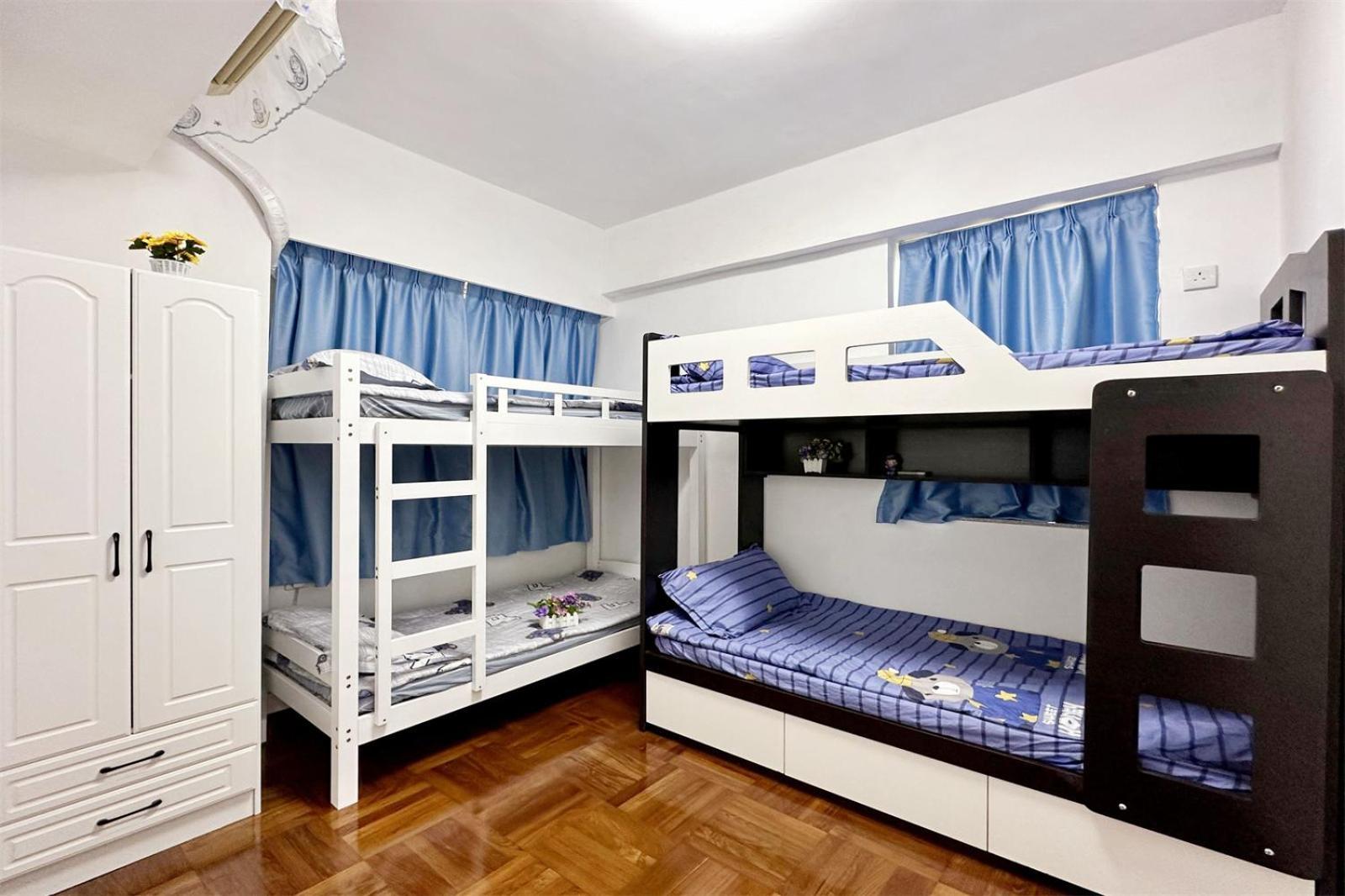 Apartment Fantastic Queen Beds, 4rms Beside Mtr Grand 14ppls 2 Bathrm